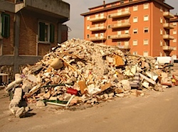 Part of the collapsed L'Aquila University (photo credit Pablo Moroe)