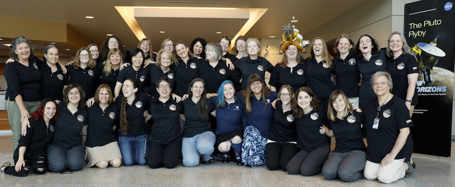 Women on the New Horizons team