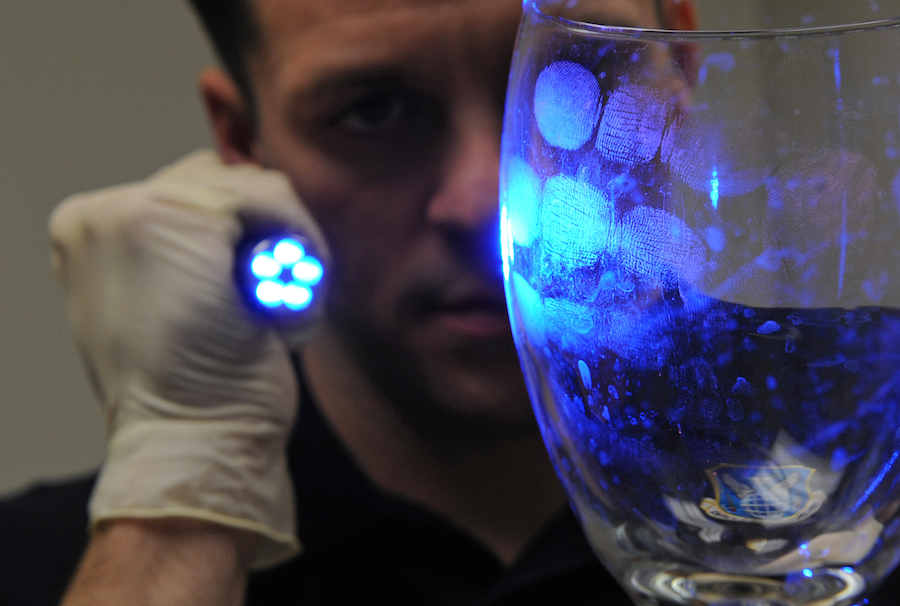 Analyzing fingerprints