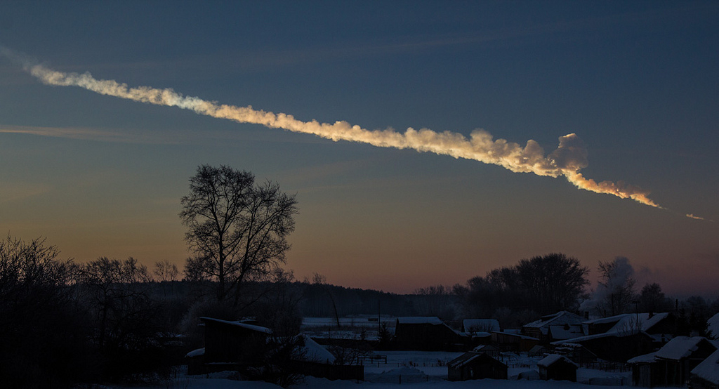 The meteor that exploded over Chelyabinsk, Russia, in 2013 helped popularize laser research that became the foundation for Breakthrough Starshot. (Image credit: Alex Alishevskikh, CC BY-SA 2.0.)