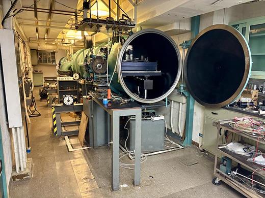 A spectrograph from NIST’s former atomic spectroscopy group will not be relocated to the team’s new home at NASA’s Goddard Space Flight Center, since it is too large and delicate to move. (Photo courtesy of Yuri Ralchenko.)